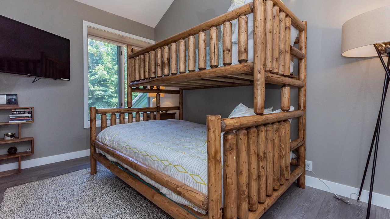 Photo of Others in Mammoth Lakes