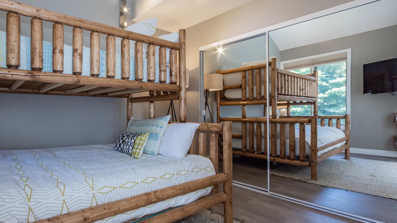 Photo of Others in Mammoth Lakes