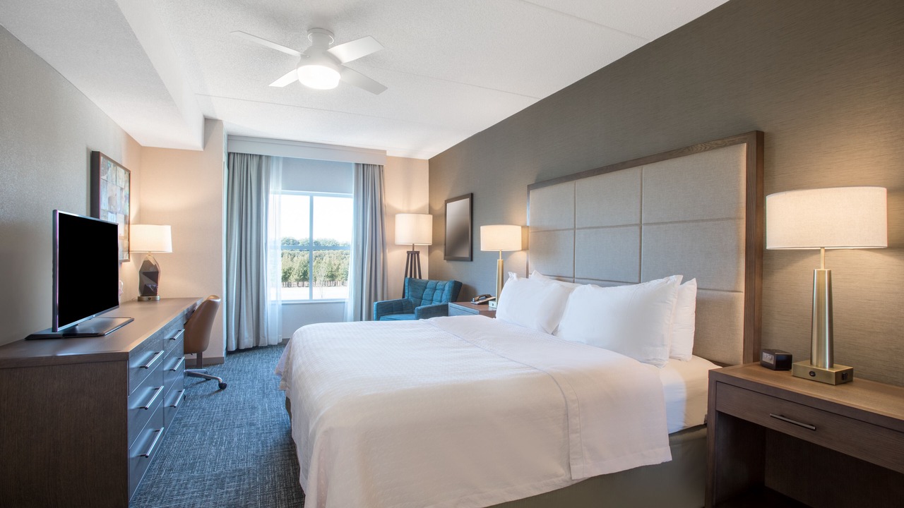 Photo of Bedroom in Saratoga Springs