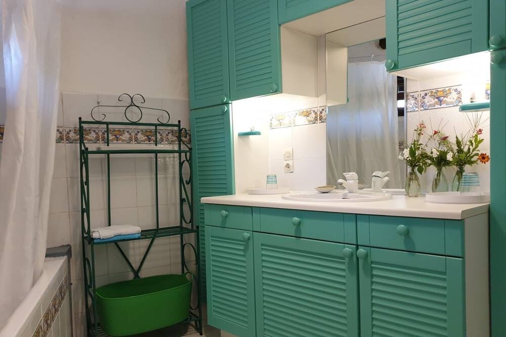 Photo of Others in Lauroux