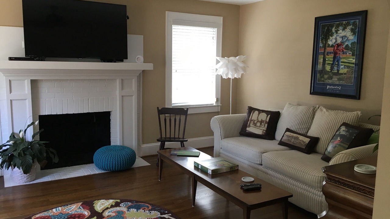 Photo of Livingroom in Old Town