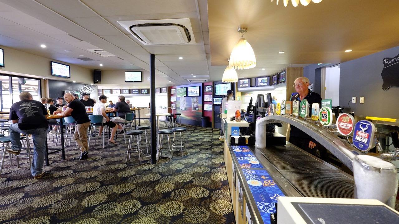 Photo of Others in Forster