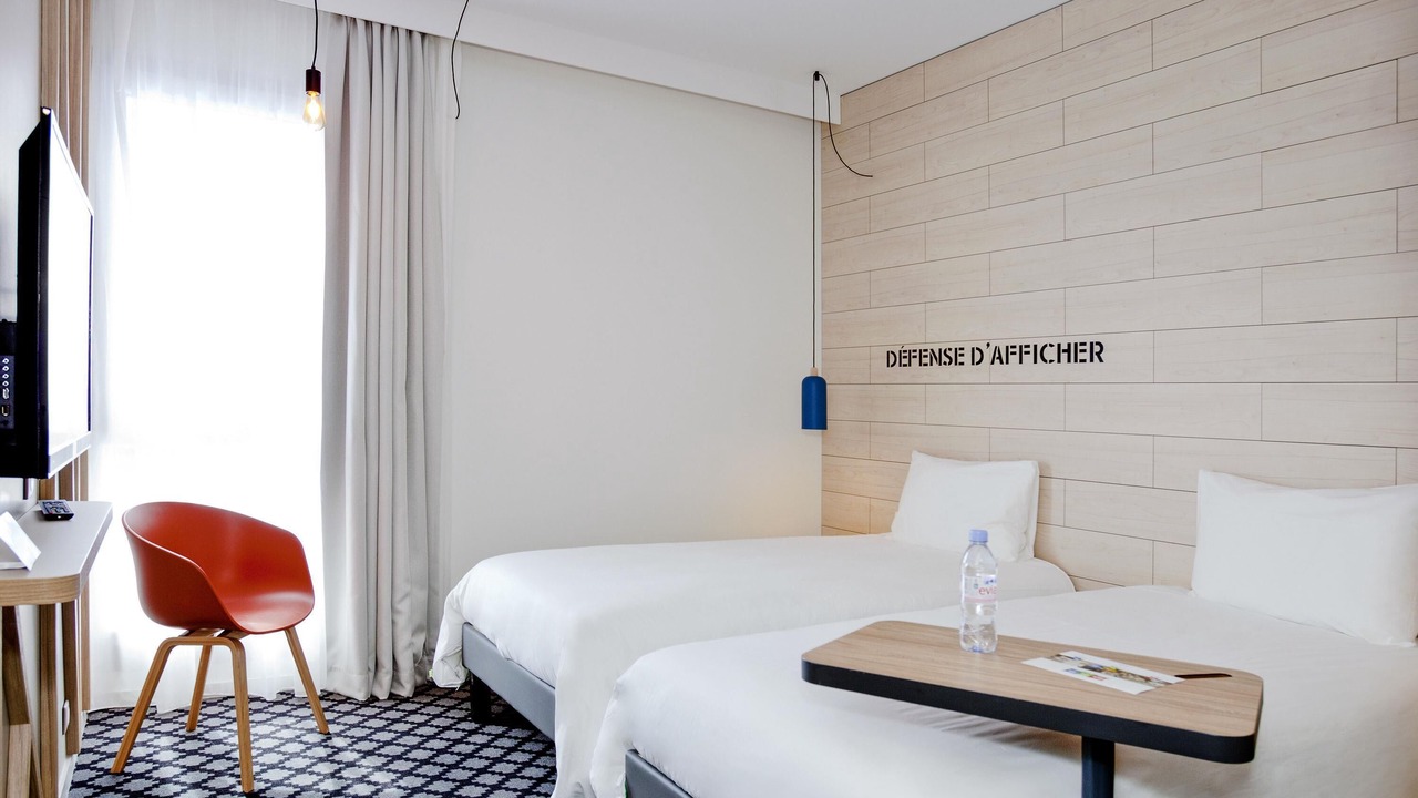 Photo of Bedroom in Chalons-en-Champagne