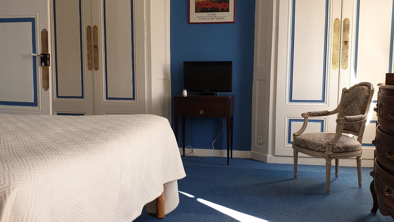 Photo of Others in Saint-Julien