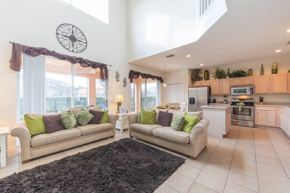 Photo of Livingroom in Solana