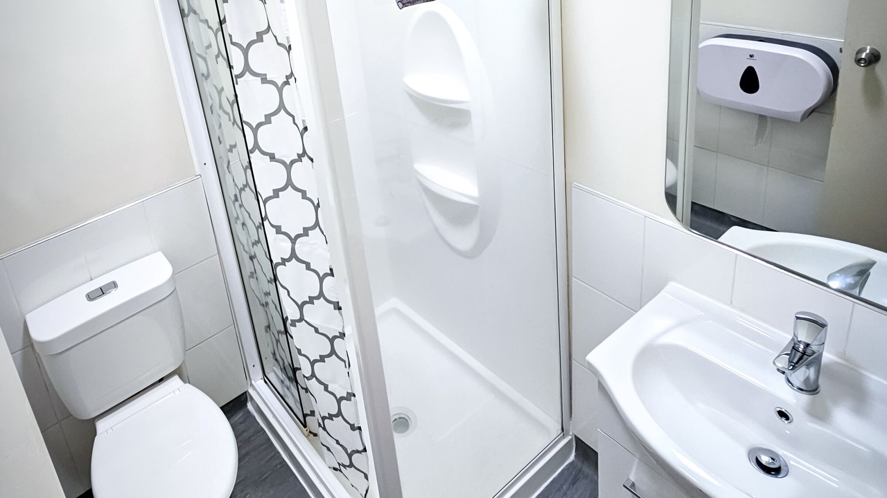 Photo of Bathroom in Auckland Central Business District