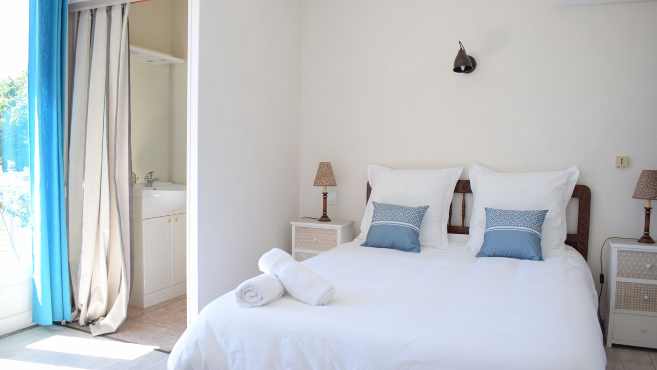 Photo of Bedroom in Sadroc