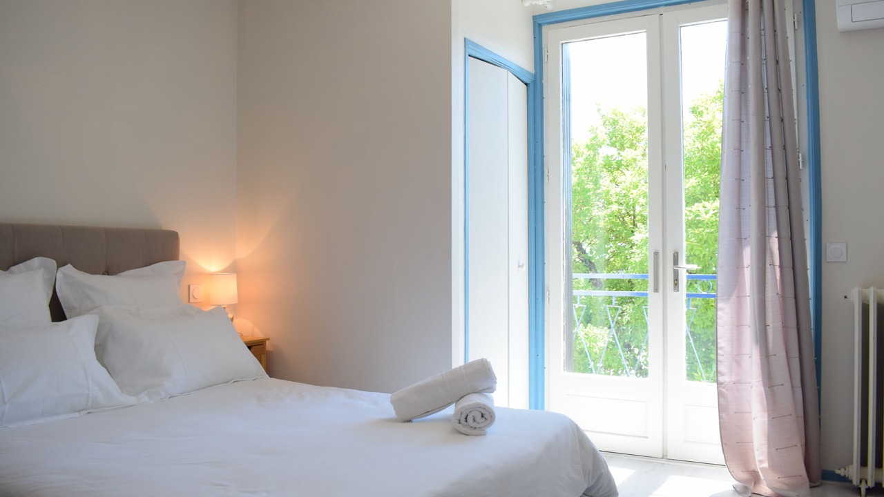 Photo of Bedroom in Sadroc