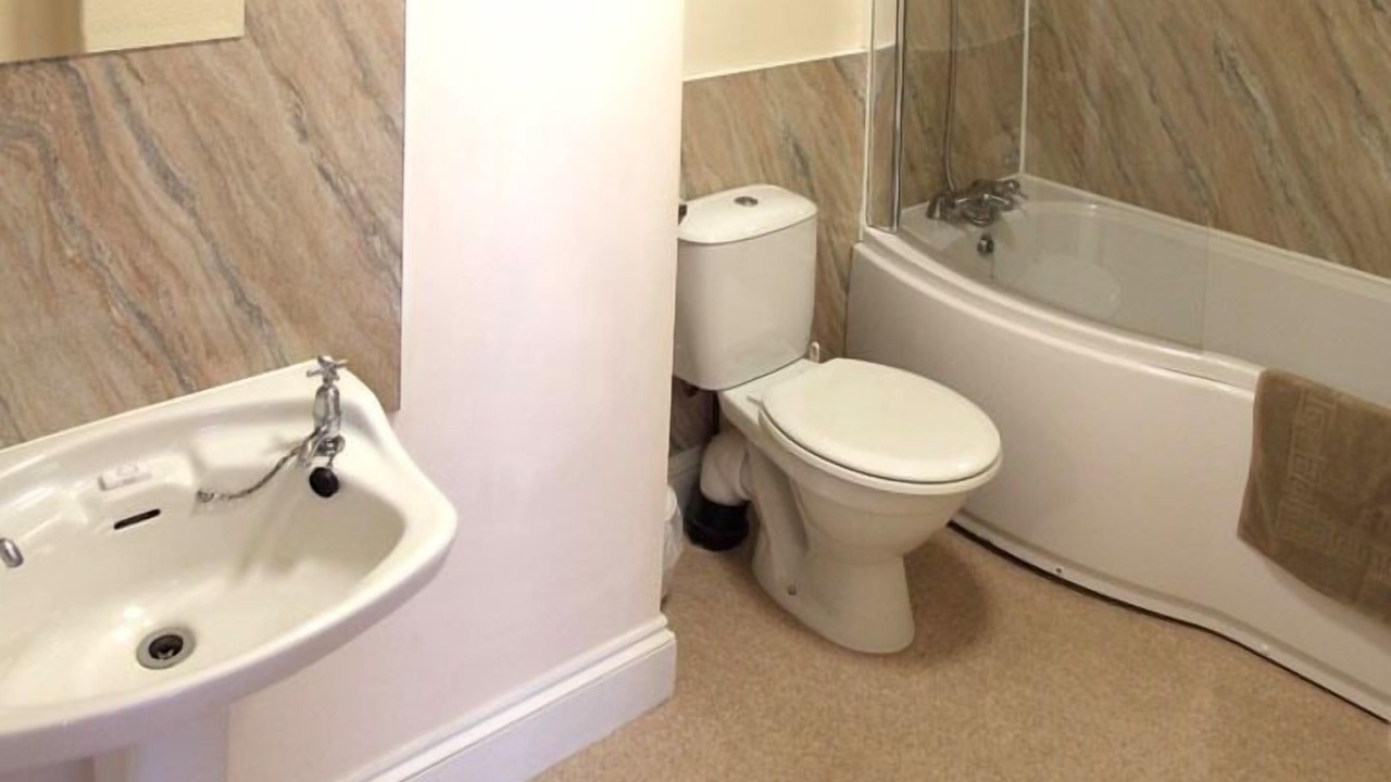 Photo of Bathroom in Egton