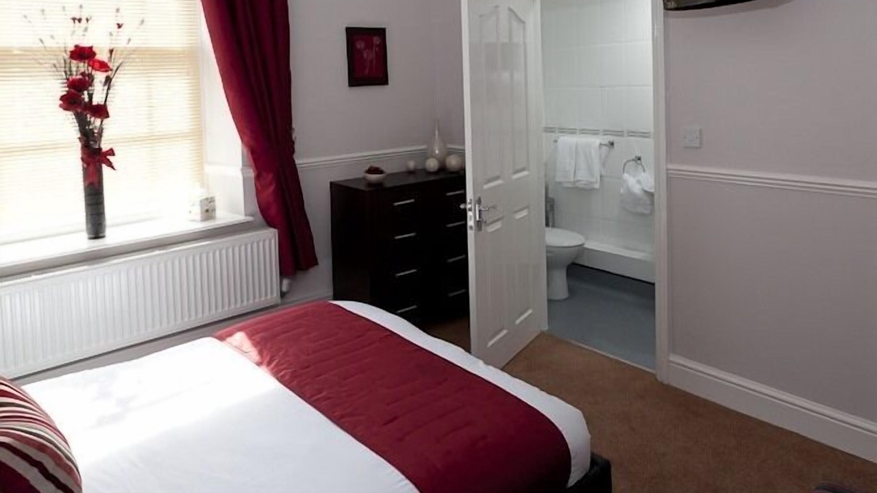 Photo of Bedroom in Pontardulais