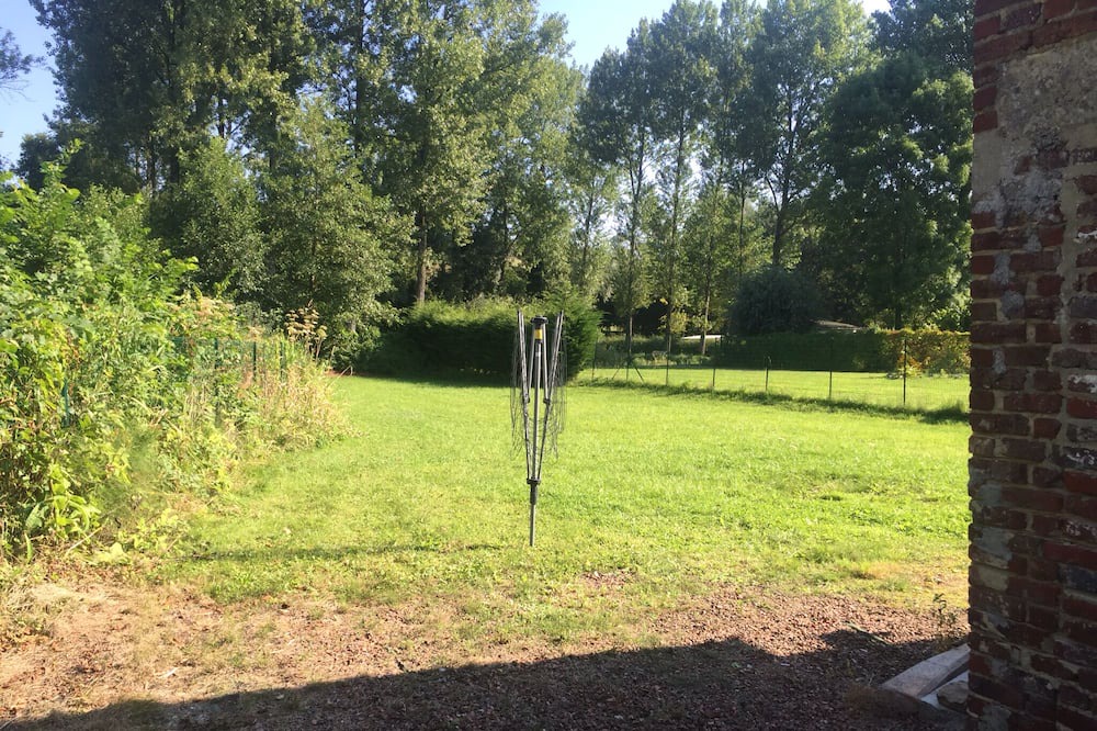 Photo of Outdoor in Fruges