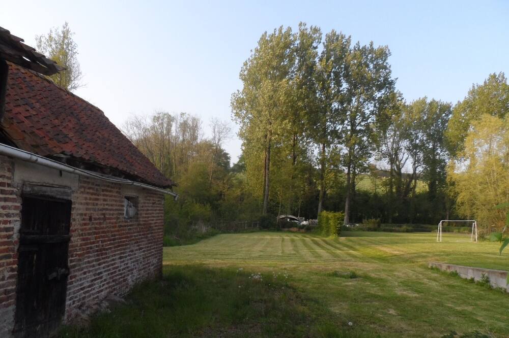 Photo of Outdoor in Fruges