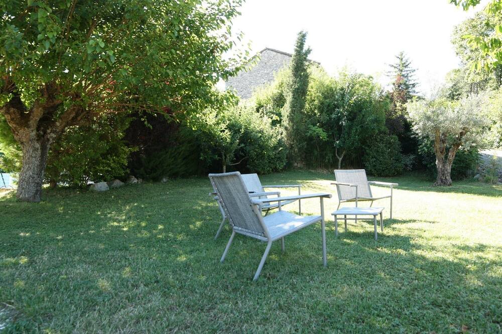 Photo of Outdoor in Gras