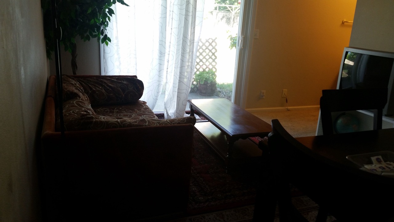 Photo of Livingroom in West Davis Manor