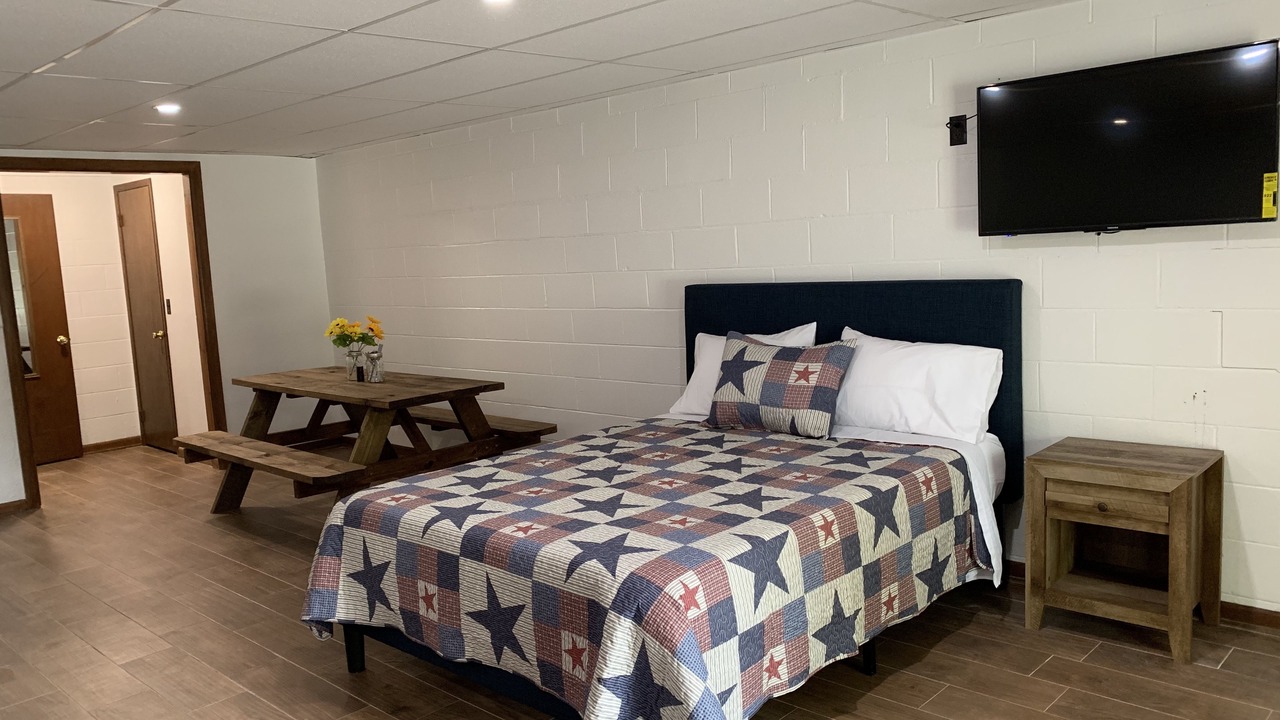 Photo of Bedroom in Jamestown