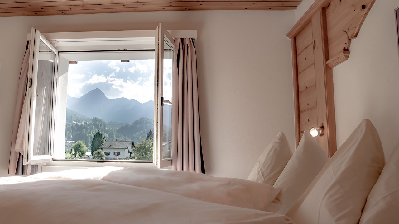 Photo of Bedroom in Engadin Scoul