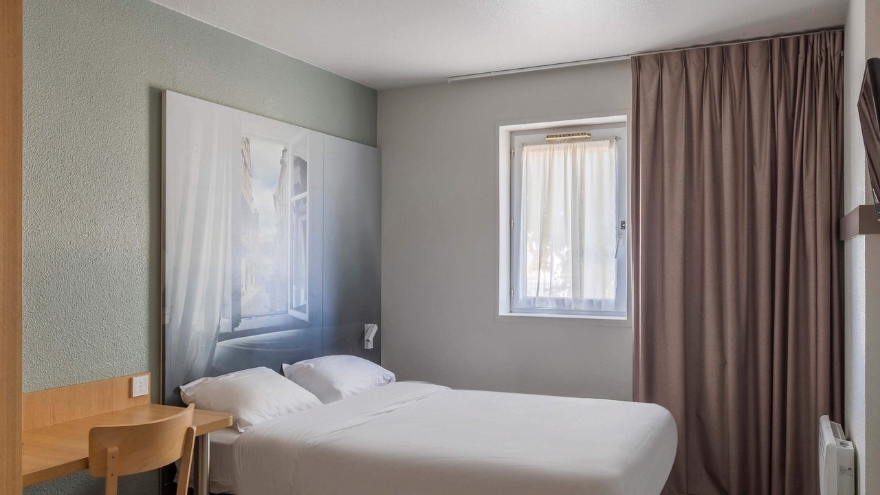 Photo of Bedroom in Bourges