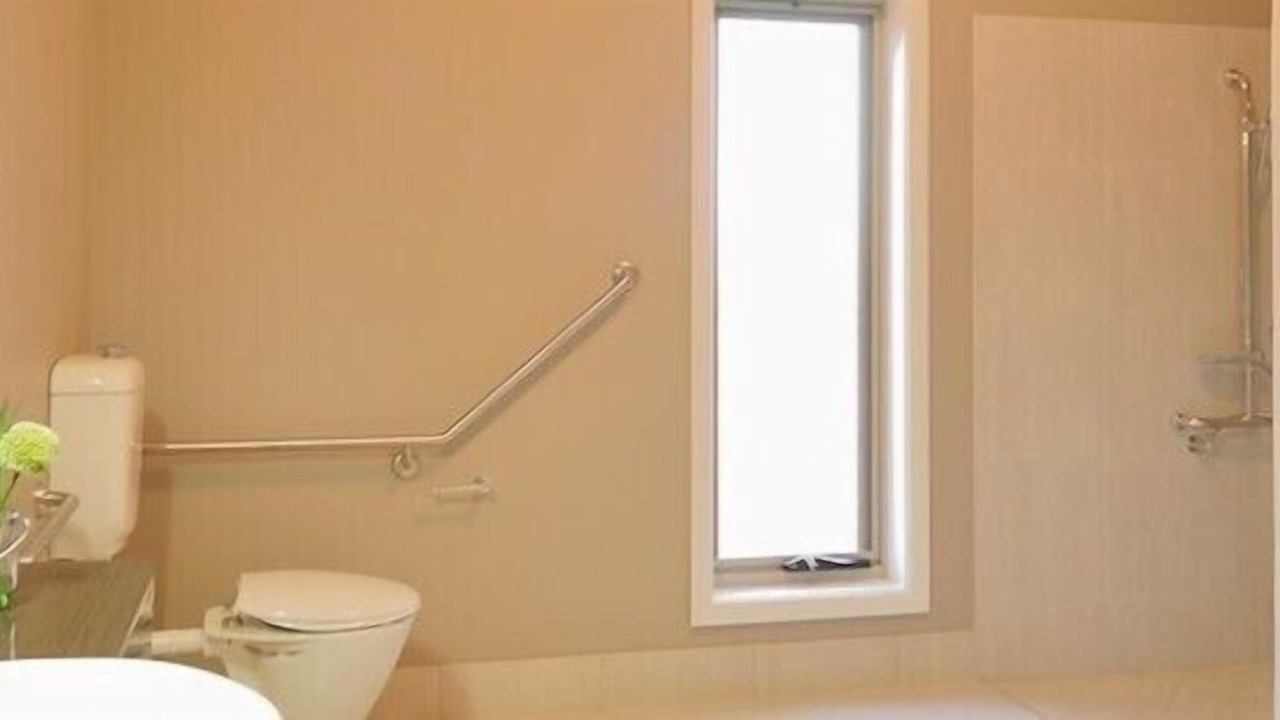 Photo of Bathroom in Rutherglen