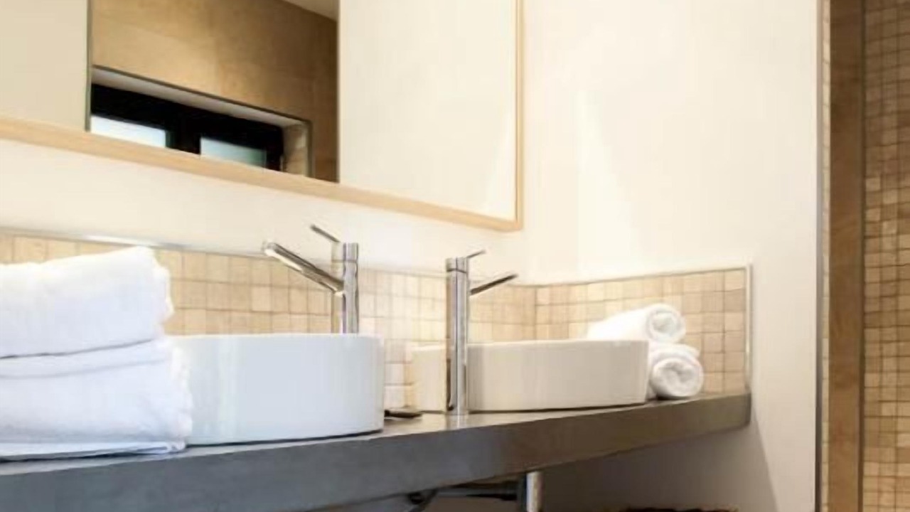 Photo of Others in Cucuron