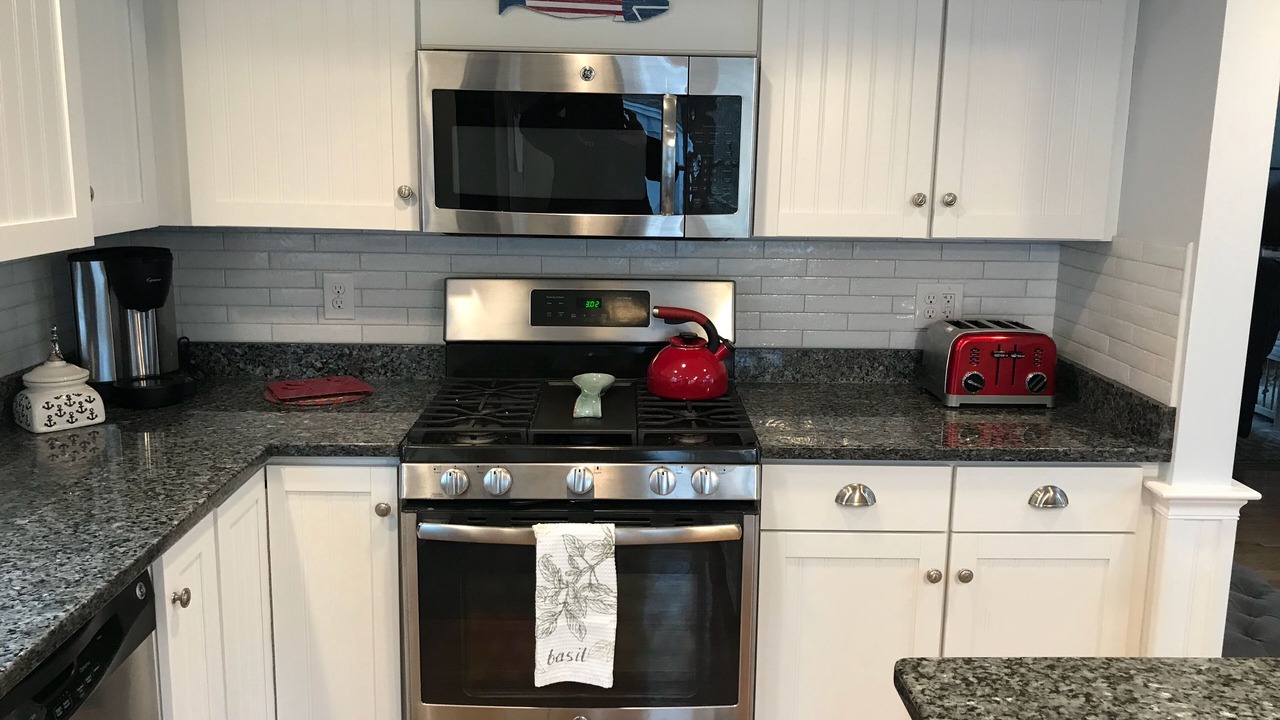 Photo of Kitchen in Cedar Bushes