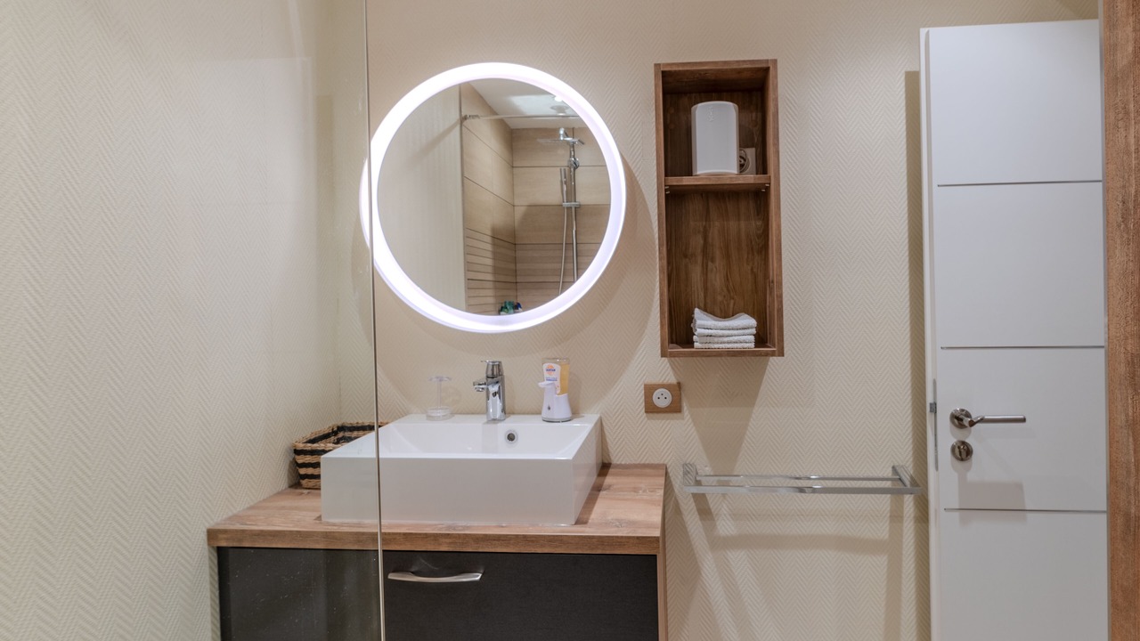Photo of Bathroom in Saint Nicolas - Charles III - Ville vieille - Trois Maisons - Leopold