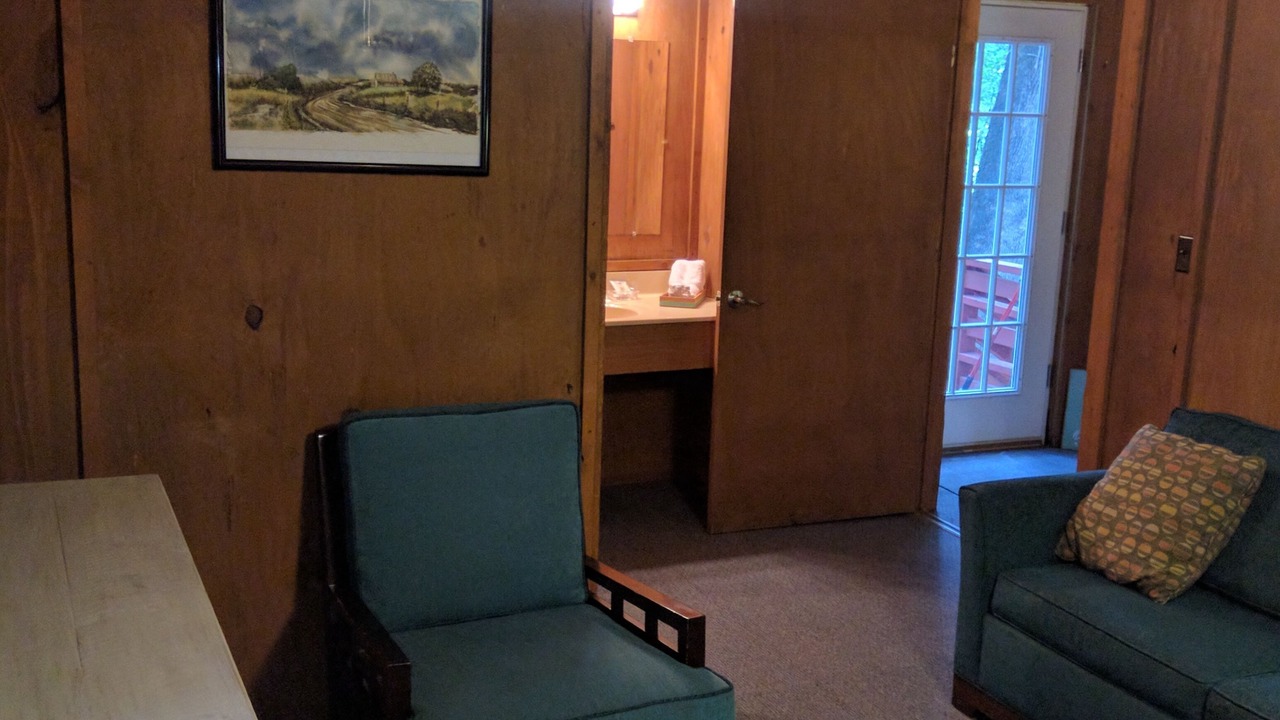 Photo of Livingroom in Garfield