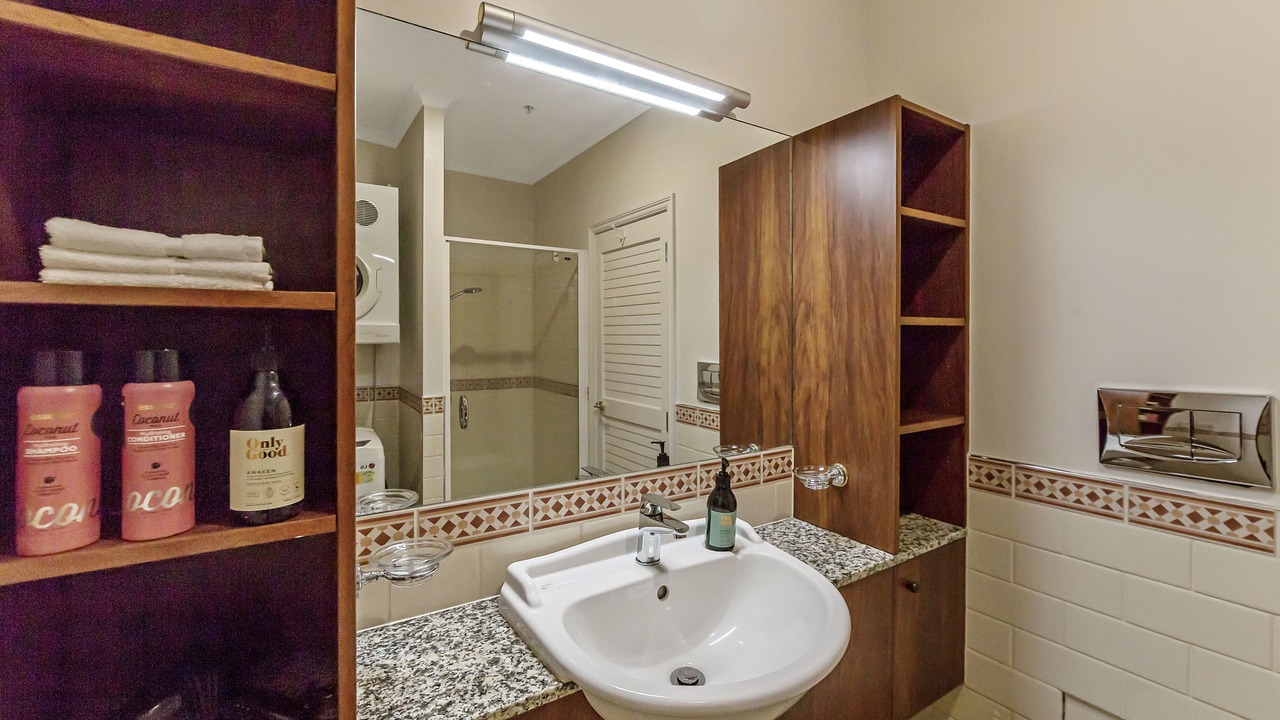 Photo of Bathroom in Auckland Central Business District