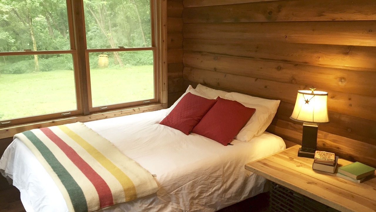 Photo of Bedroom in Waveland