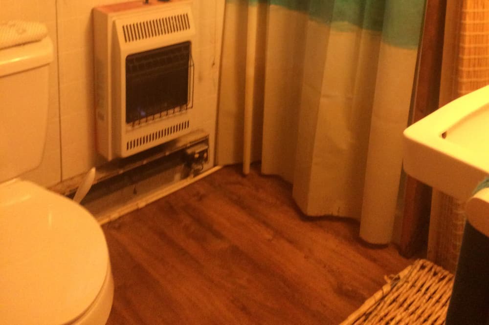 Photo of Bathroom in Sandy Creek