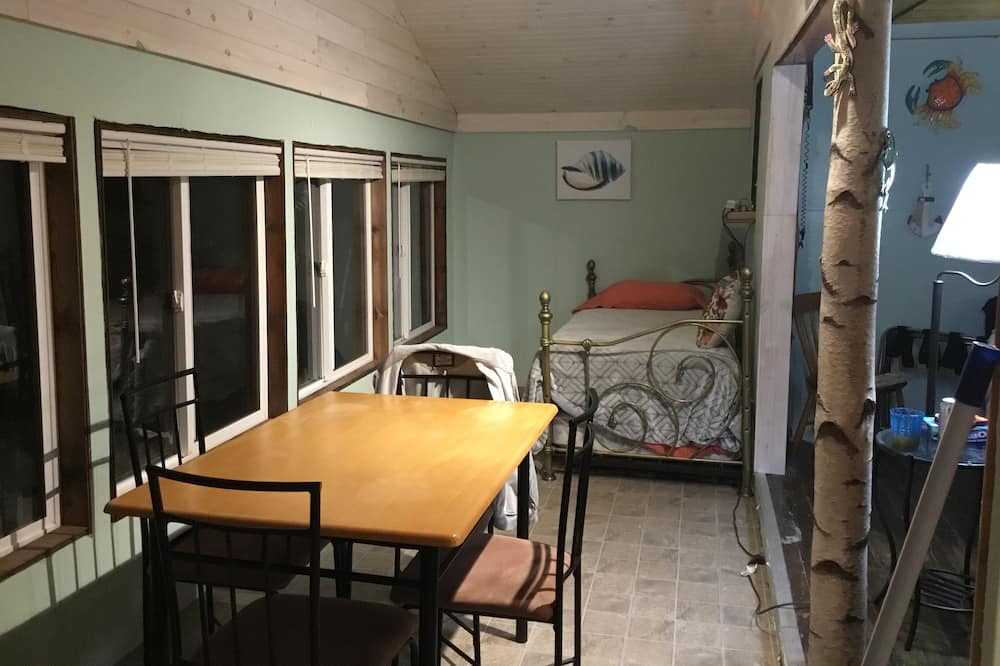 Photo of Bedroom in Sandy Creek
