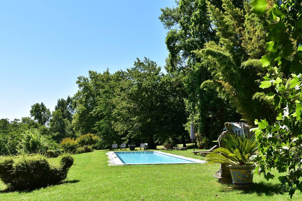 Photo of Outdoor in Mouleydier