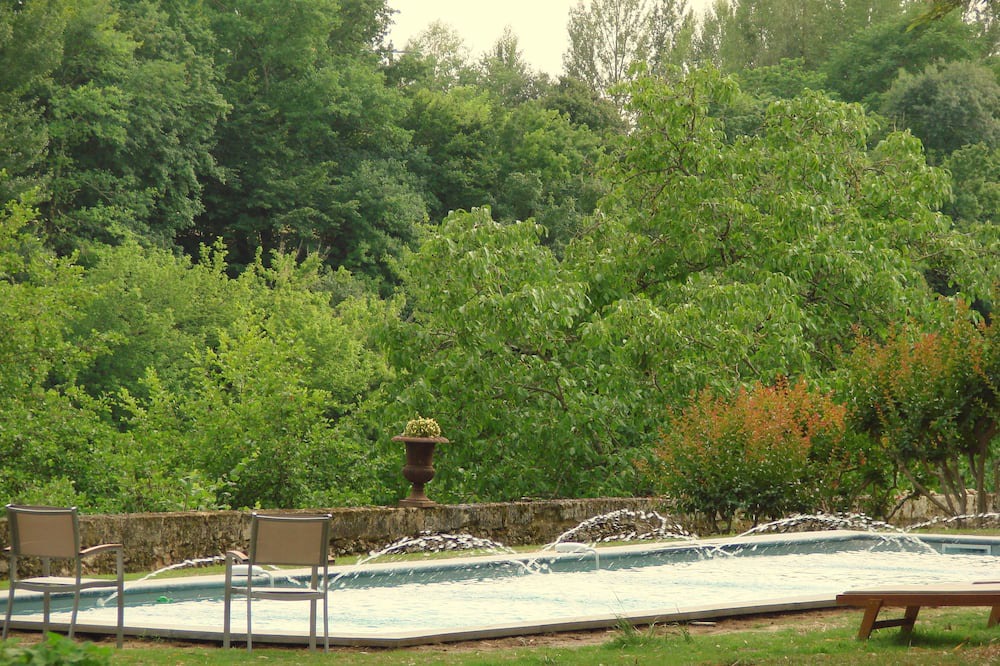 Photo of Outdoor in Mouleydier