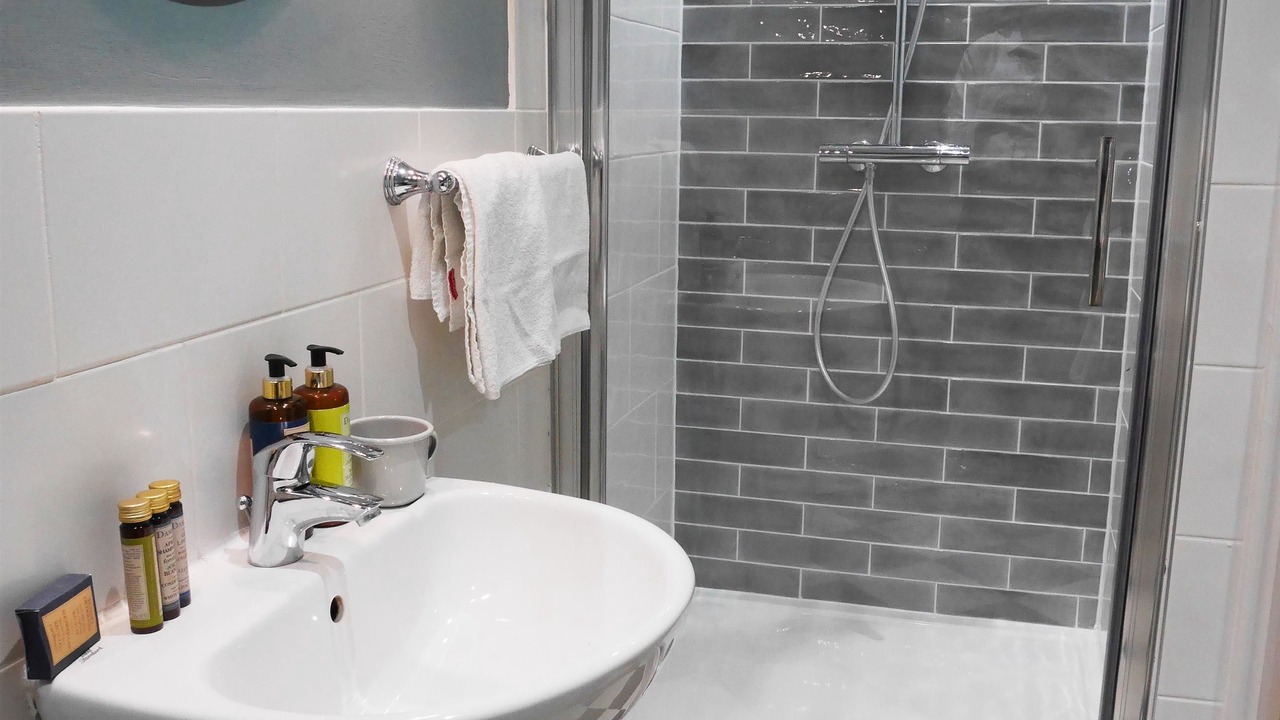 Photo of Bathroom in Witney