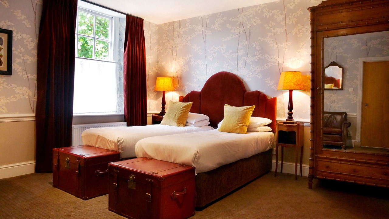 Photo of Others in Witney