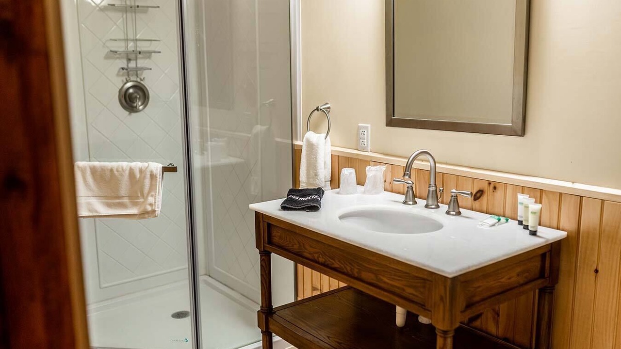 Photo of Bathroom in Long Lake