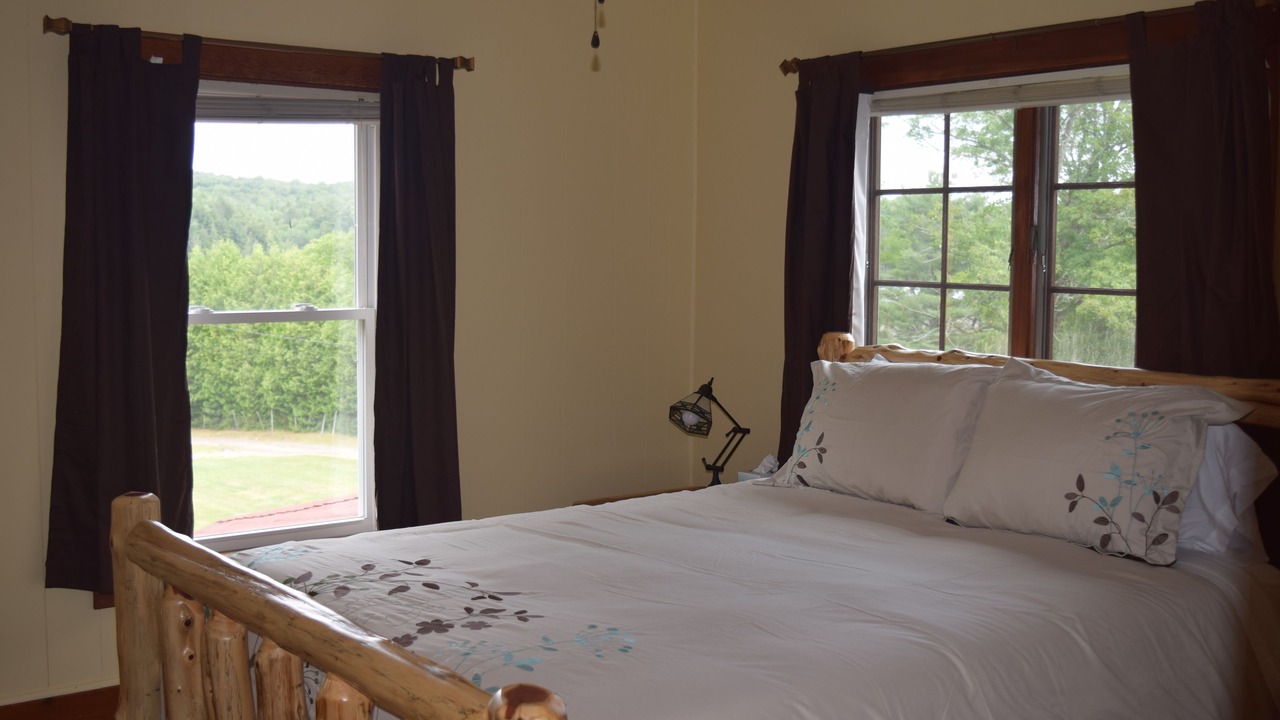 Photo of Bedroom in Long Lake