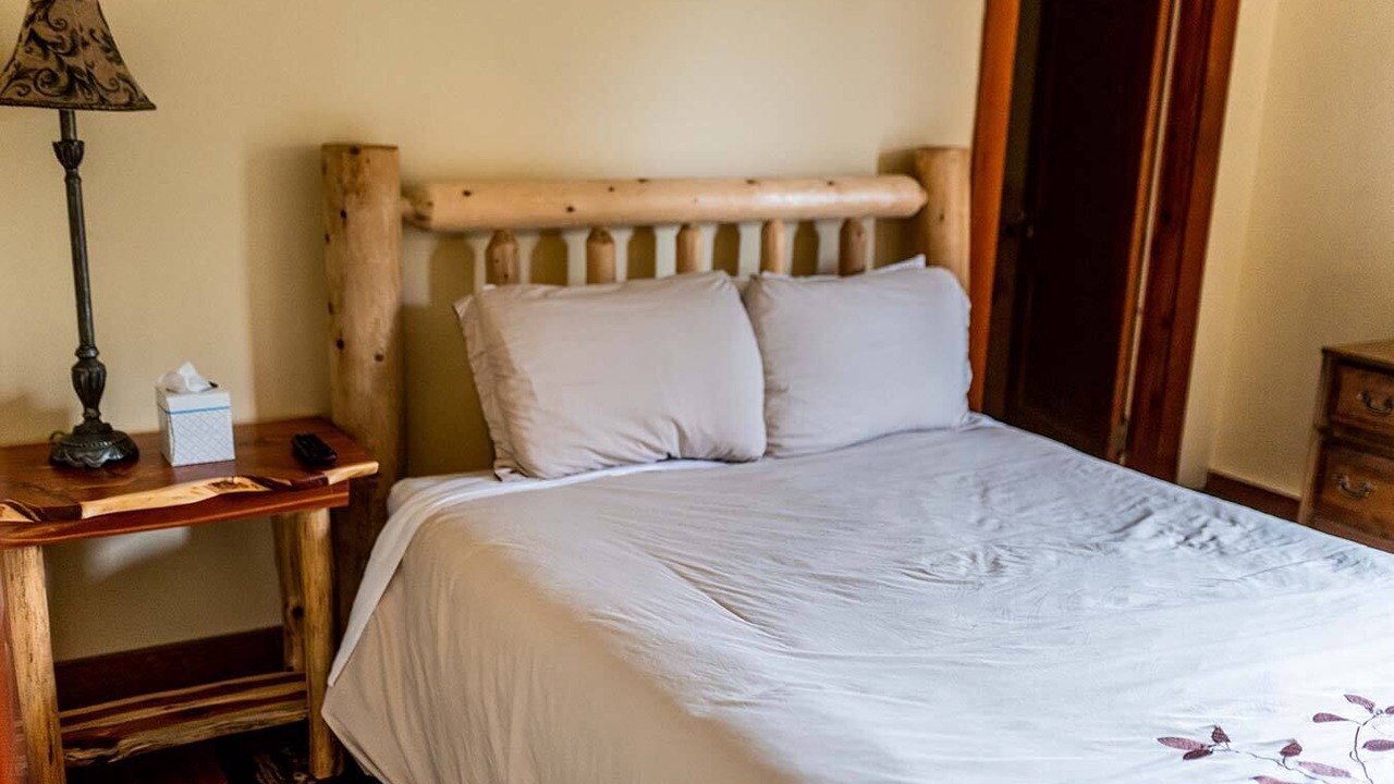 Photo of Bedroom in Long Lake