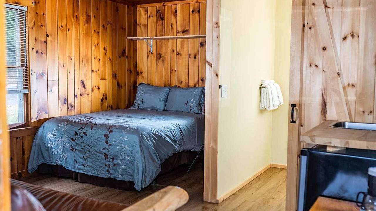 Photo of Others in Long Lake