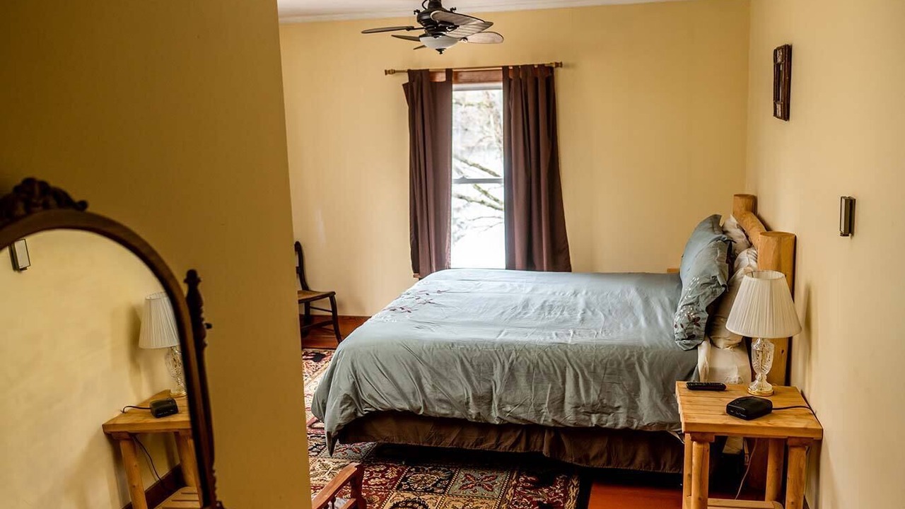 Photo of Bedroom in Long Lake