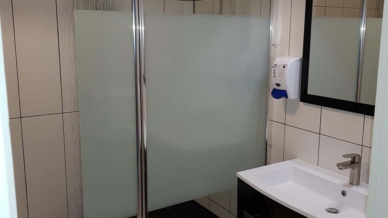 Photo of Bathroom in Commentry