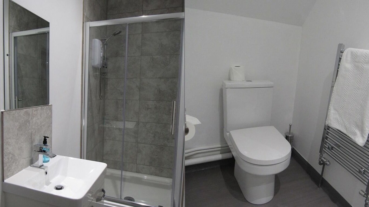 Photo of Bathroom in Cole Green
