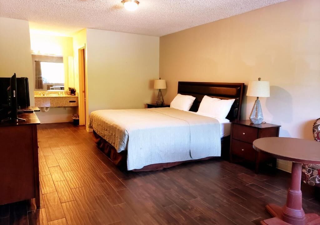 Photo of Bedroom in Calhoun