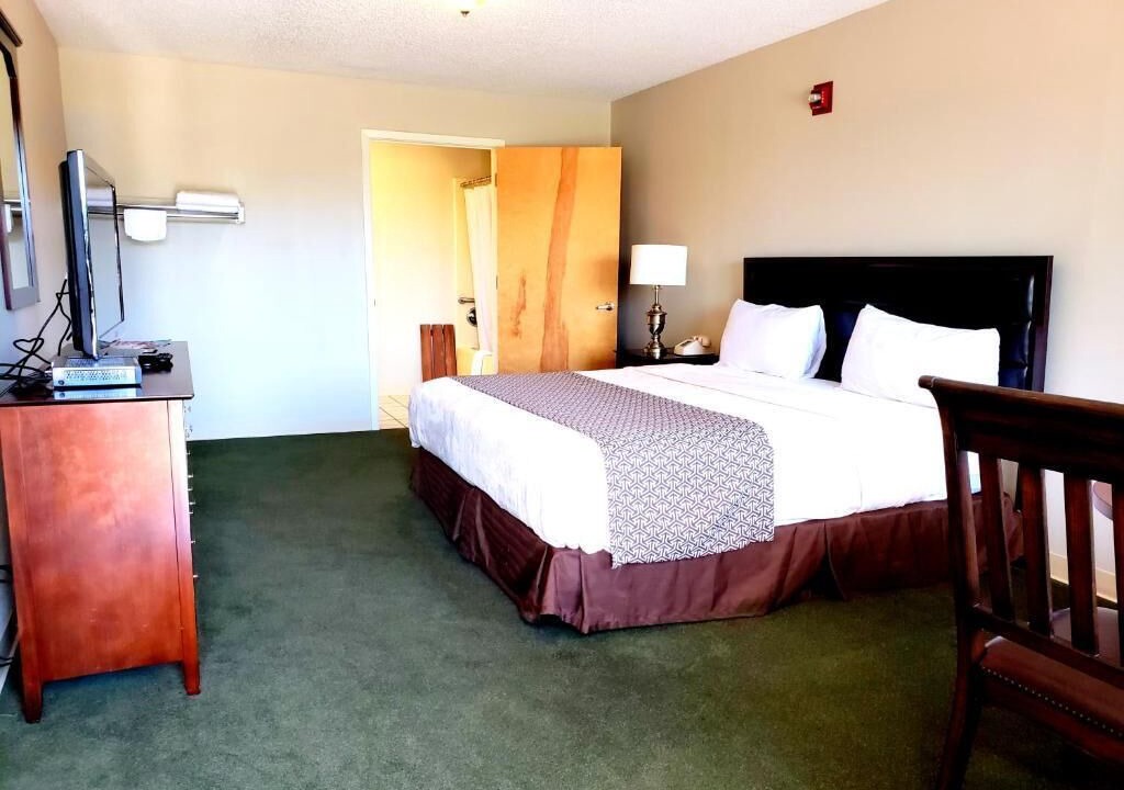 Photo of Bedroom in Calhoun