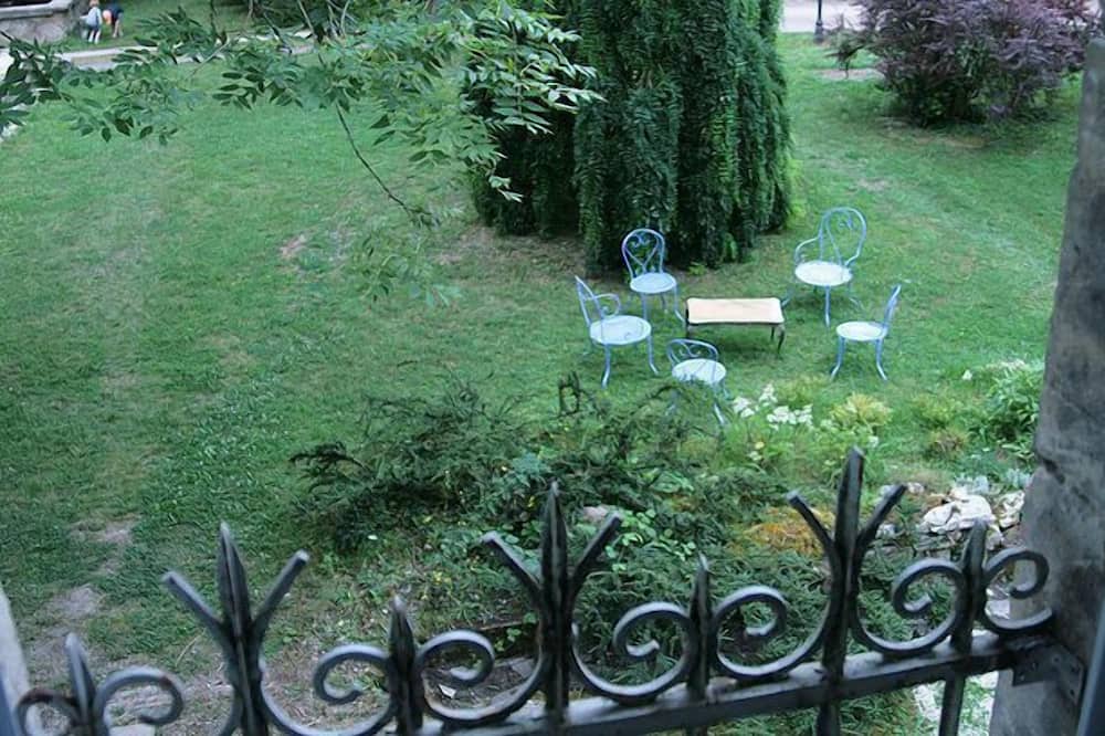 Photo of Bedroom in Ancy-le-Franc