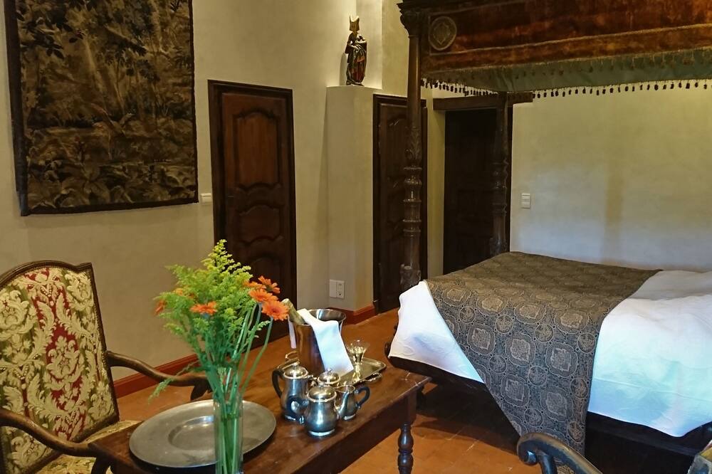 Photo of Bedroom in Mouret