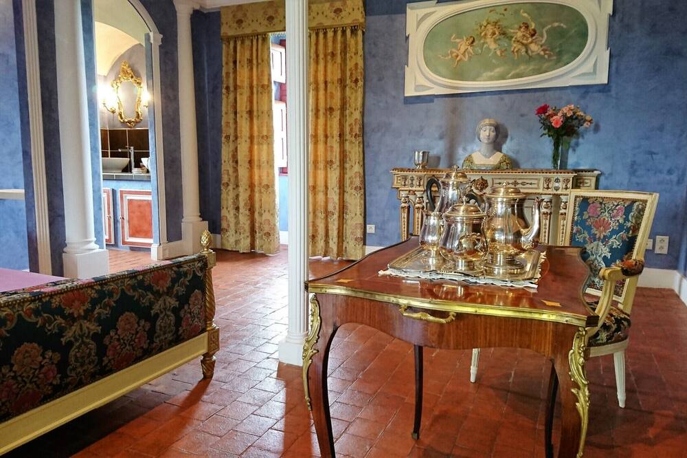 Photo of Bedroom in Mouret