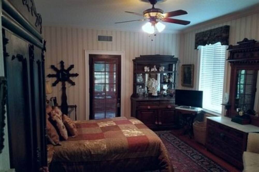 Photo of Bedroom in Waterloo