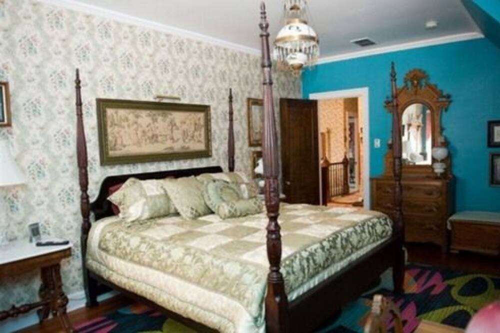 Photo of Bedroom in Waterloo