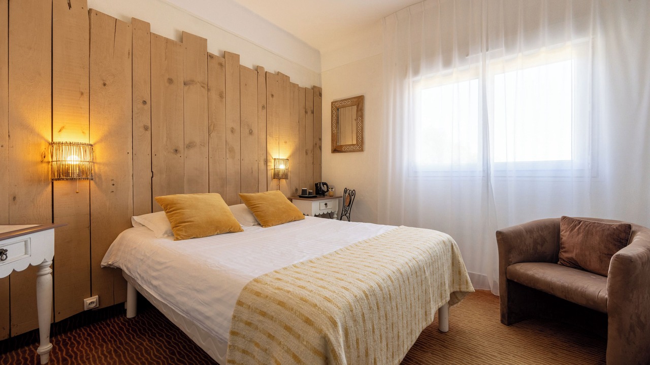 Photo of Bedroom in Fouras