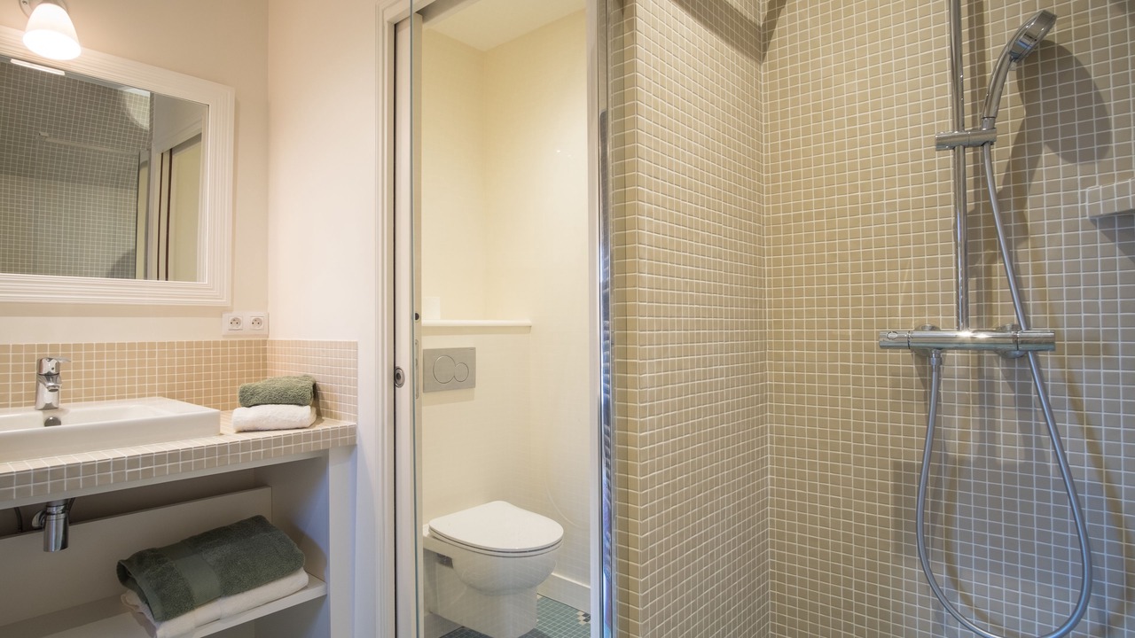 Photo of Bathroom in Huisseau-sur-Cosson